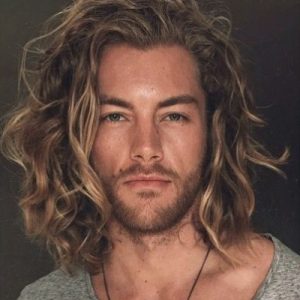Wavy Hairstyles for Men with Long Hair